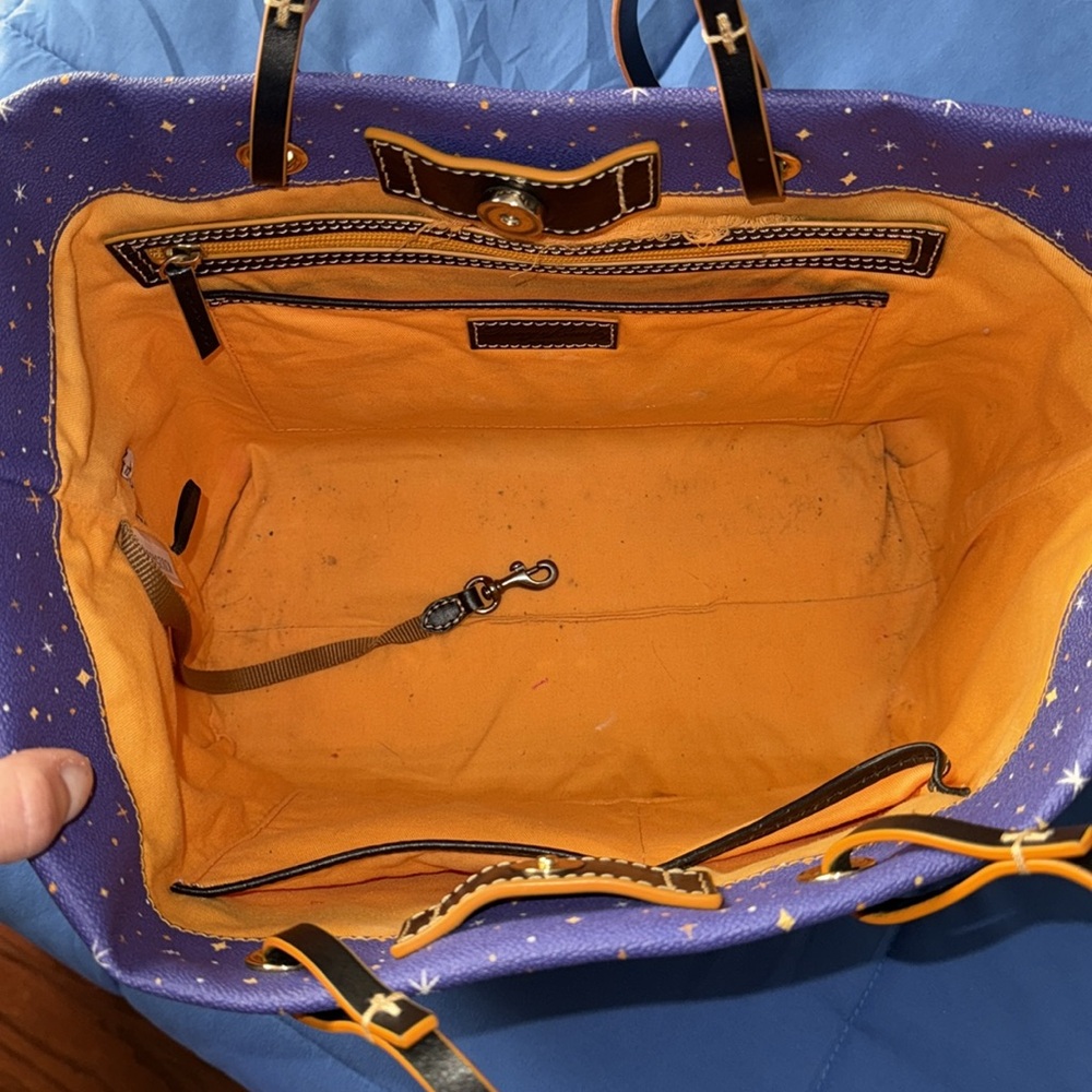 RARE Disney Dooney & Bourke Hocus Pocus Shoulder Tote Bag!! - Picture 11 of 16